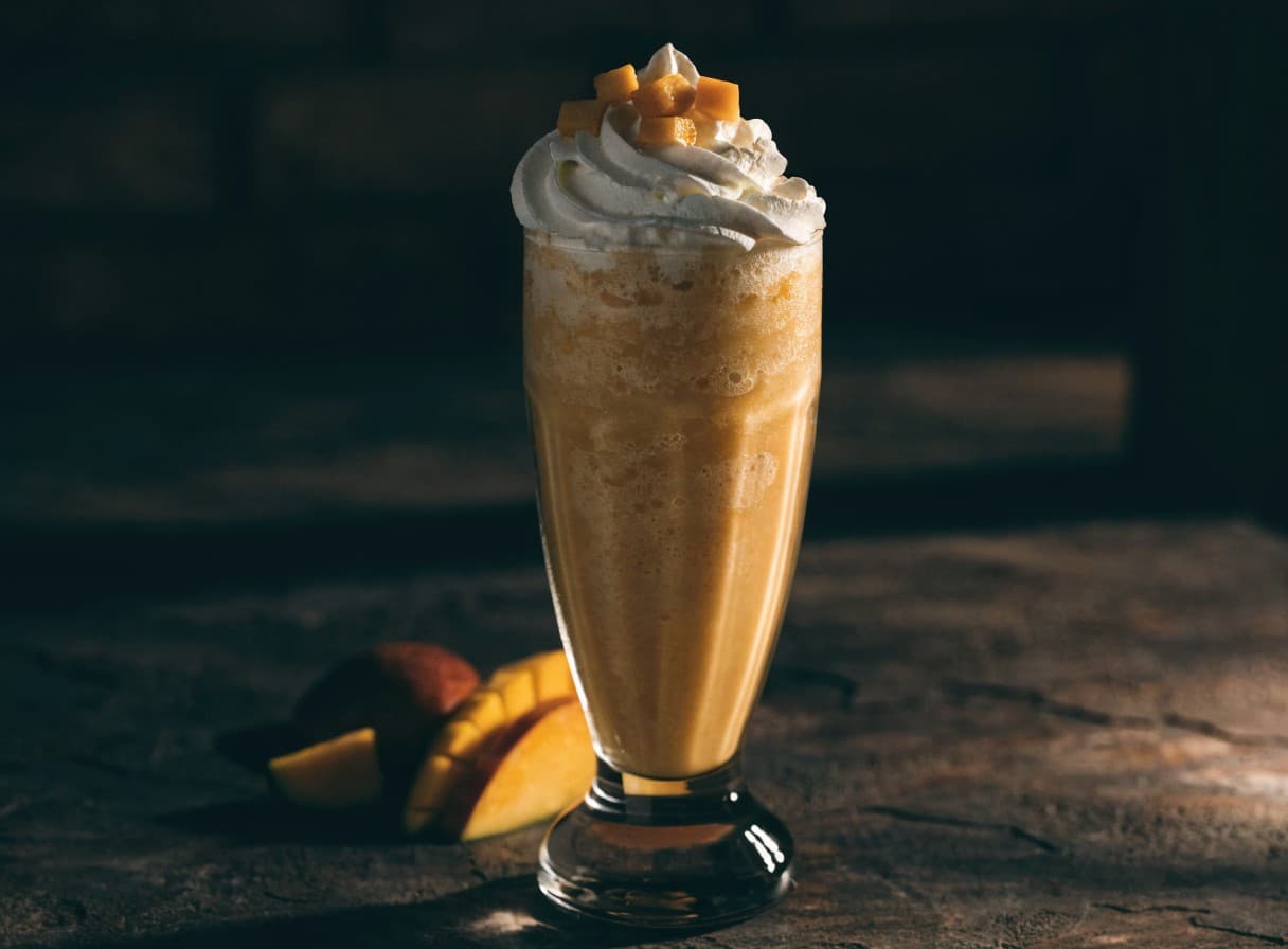 Mango-Lassi Shake