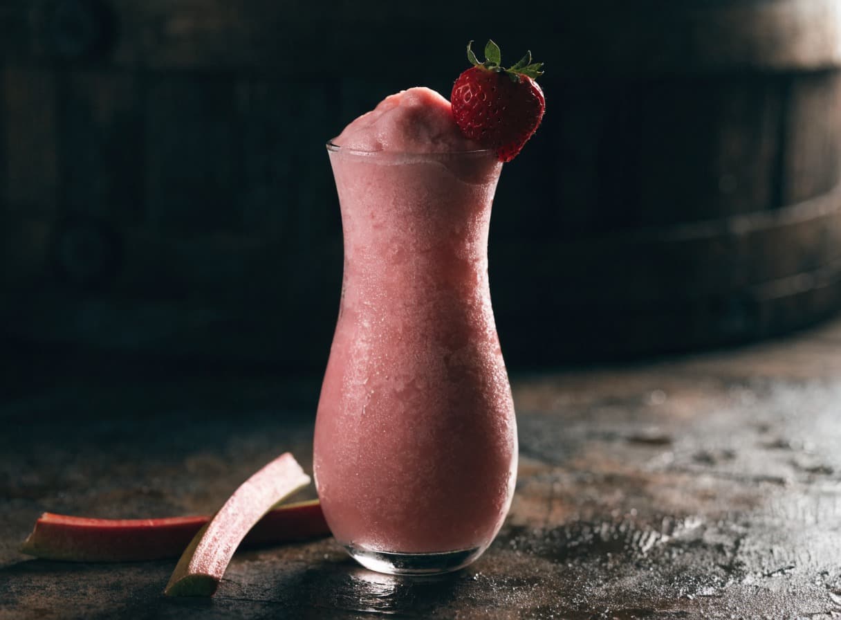 Rhabarber-Schorle-Slush